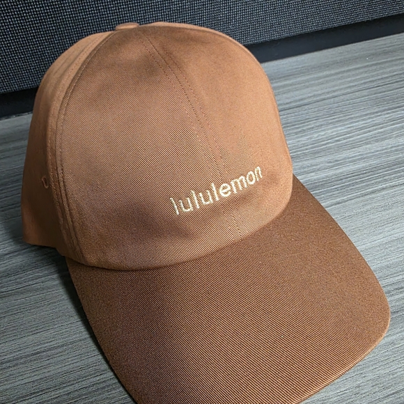 lululemon Baller Hat Sable Gold - Picture 2 of 4